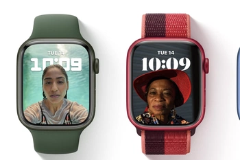 Drie Apple Watch series 7 op een rij