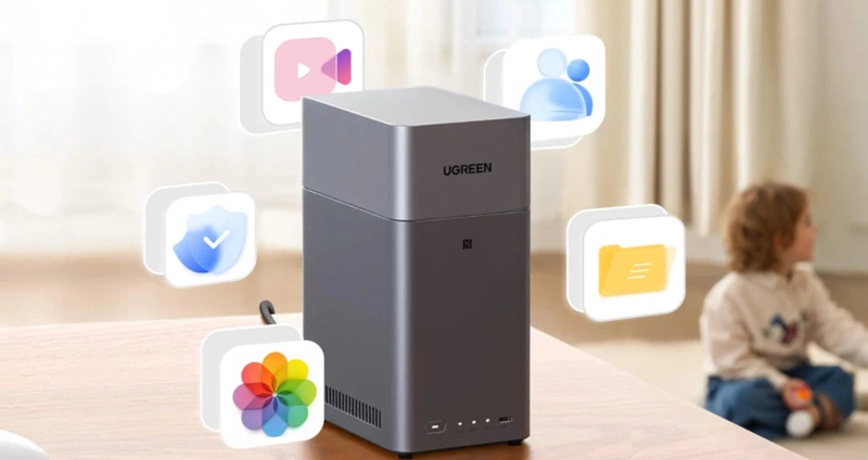 Foto van een Ugreen-nas op tafel