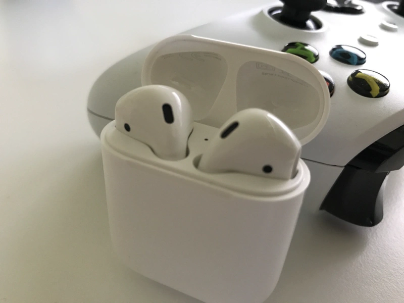 Hero image van Review: Apple AirPods (2016)