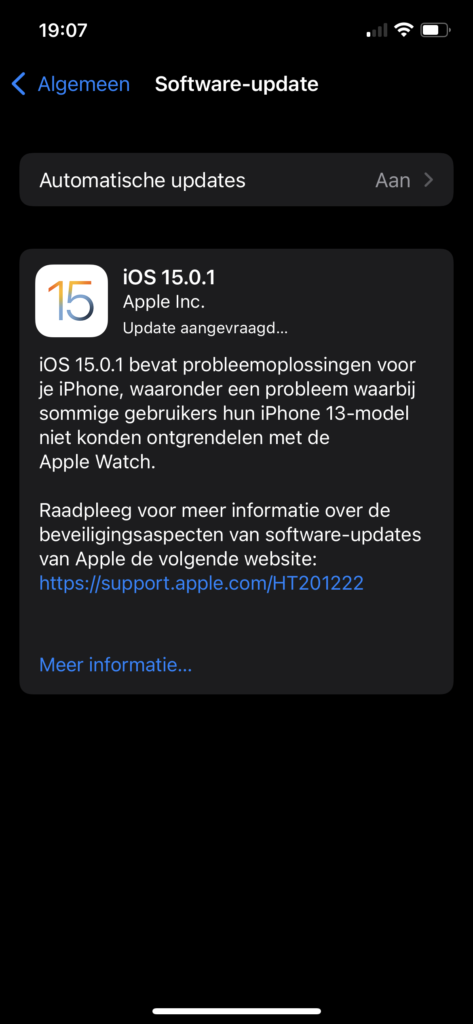 Screenshot van iOS 15.0.1-update